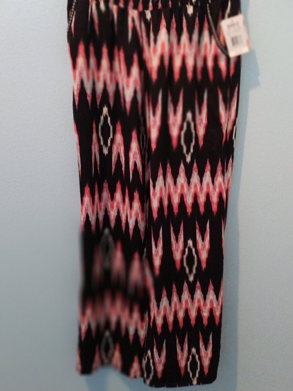 NWT About a Girl Women's Pull-On Pants Medium Blk/Cayn